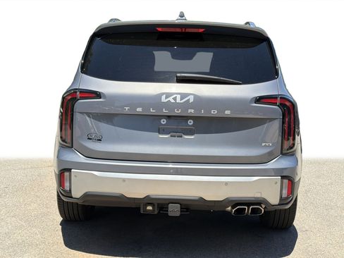 Used 2024 Kia Telluride EX w/ EX Captain's Chair Package AWD/4WD image 25