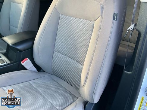 Used 2021 Ford Explorer 2WD image 17