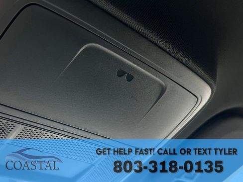 Used 2025 Chevrolet Traverse LT AWD/4WD image 51