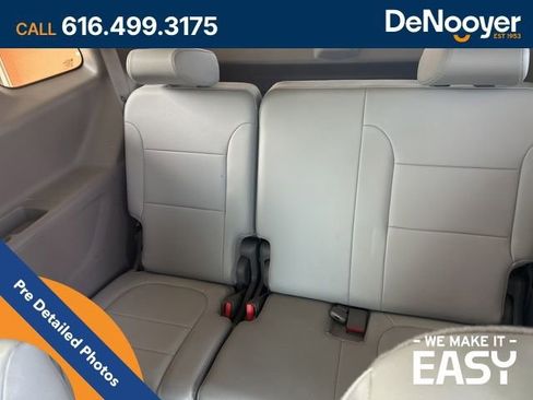 Used 2018 Chevrolet Traverse LT image 14