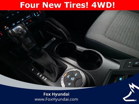 Used 2022 Ford Bronco Outer Banks image 16