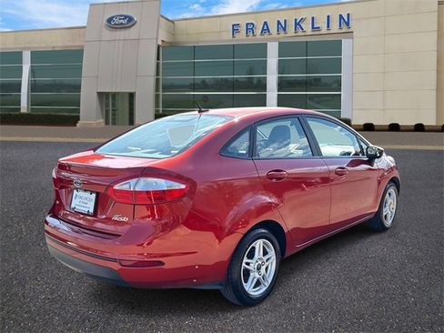 Certified 2019 Ford Fiesta SE image 7