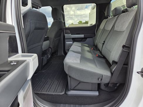 Used 2023 Ford F250 XLT w/ XLT Premium Package AWD/4WD image 13