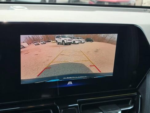 Used 2024 Chevrolet TrailBlazer RS w/ Convenience Package FWD image 26