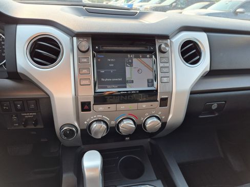 Used 2017 Toyota Tundra SR5 w/ TRD Off Road Package AWD/4WD image 22