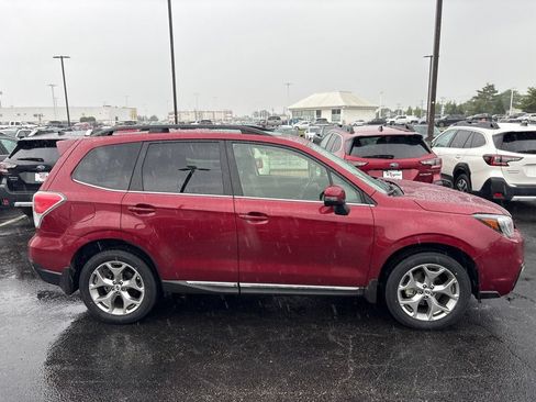 Used 2018 Subaru Forester 2.5i Touring w/ Popular Package #2 AWD/4WD image 2