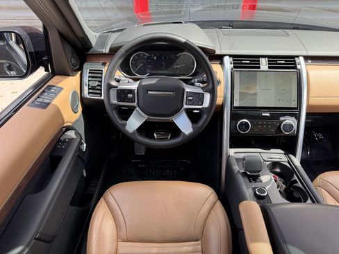 Used 2023 Land Rover Discovery S R-Dynamic AWD/4WD image 23