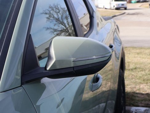 Used 2022 Hyundai Santa Cruz SEL Premium w/ Cargo Package image 13