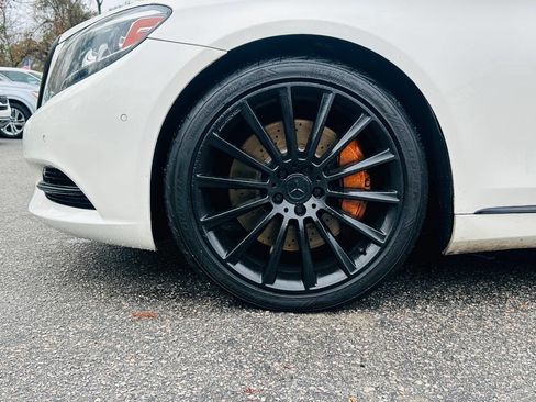 Used 2015 Mercedes-Benz S 550 4MATIC Sedan w/ Premium 1 Package image 32