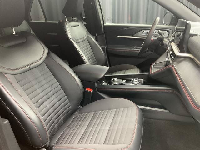 Used 2026 Ford Explorer ST-Line AWD/4WD image 17