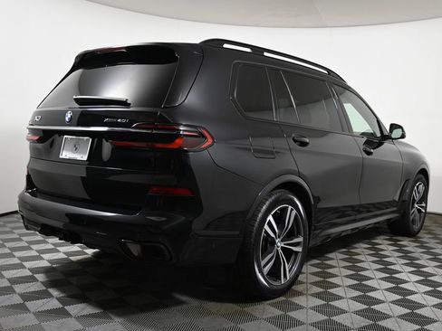 Certified 2024 BMW X7 xDrive40i w/ M Sport Package image 7