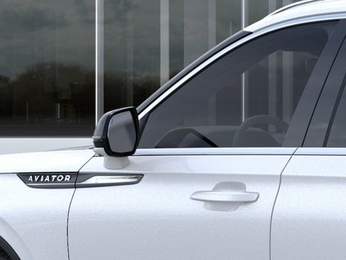 New 2026 Lincoln Aviator AWD image 20