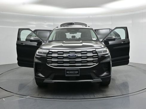 New 2026 Ford Explorer Active RWD image 31