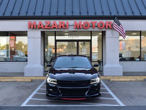 Used 2023 Dodge Charger SXT RWD image 6