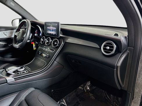 Used 2019 Mercedes-Benz GLC 43 AMG 4MATIC image 30