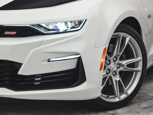 Used 2023 Chevrolet Camaro SS image 34