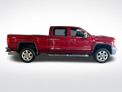 Used 2019 GMC Sierra 2500 SLT w/ Duramax Plus Package AWD/4WD image 7