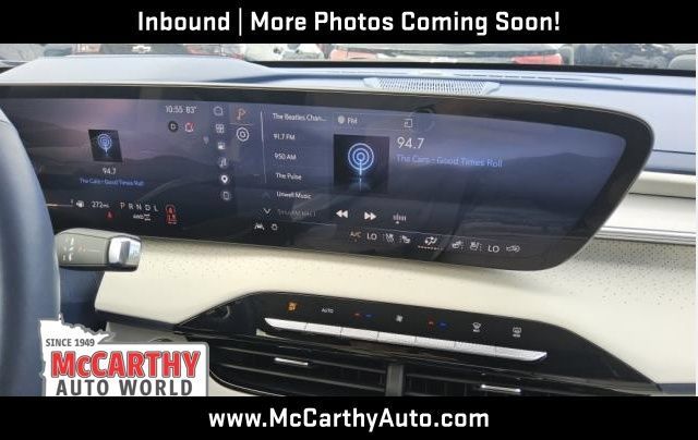 Used 2026 Buick Enclave Avenir AWD/4WD image 12