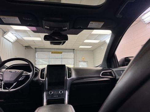Used 2022 Ford Edge ST-Line w/ Class II Trailer Tow Package AWD/4WD image 23