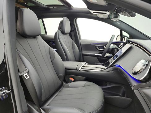 Certified 2026 Mercedes-Benz EQE 320+ SUV image 19