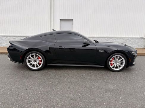 Used 2024 Ford Mustang GT Premium image 14