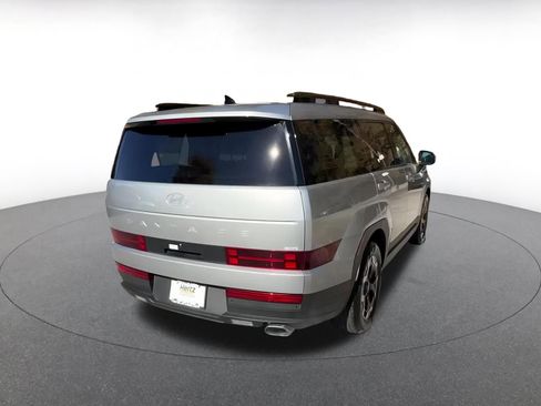 Used 2025 Hyundai Santa Fe SEL image 15