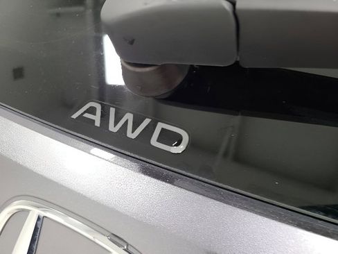 Certified 2025 Honda HR-V EX-L image 9