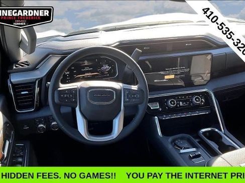 New 2026 GMC Sierra 2500 Denali w/ Denali Reserve Package AWD/4WD image 6