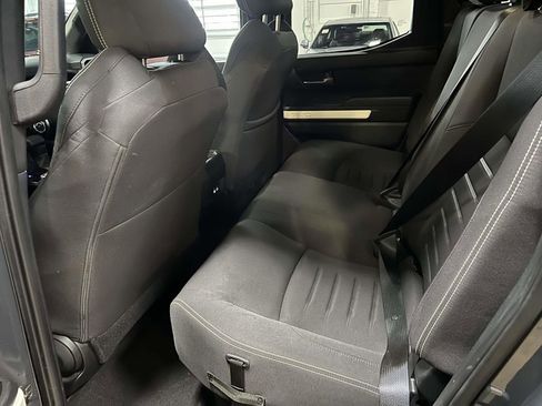 Used 2024 Toyota Tacoma TRD Off-Road image 11