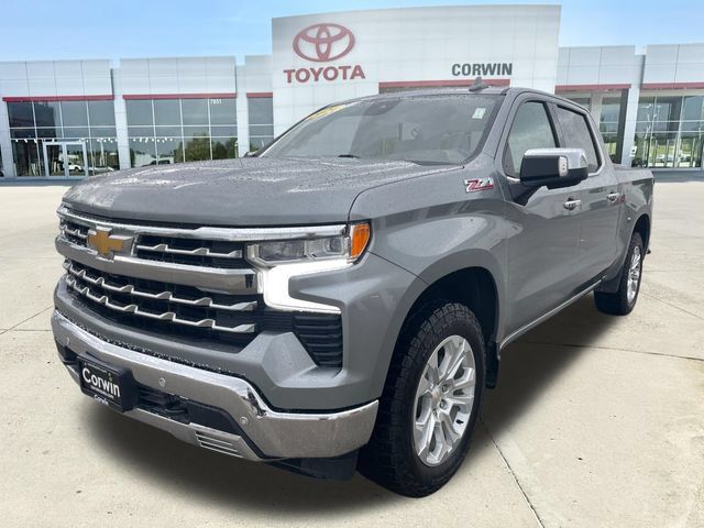 Used 2024 Chevrolet Silverado 1500 LTZ w/ LTZ Premium Package AWD/4WD image 7
