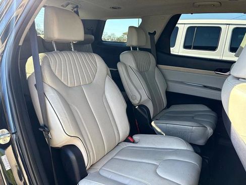Used 2023 Hyundai Palisade Limited image 40
