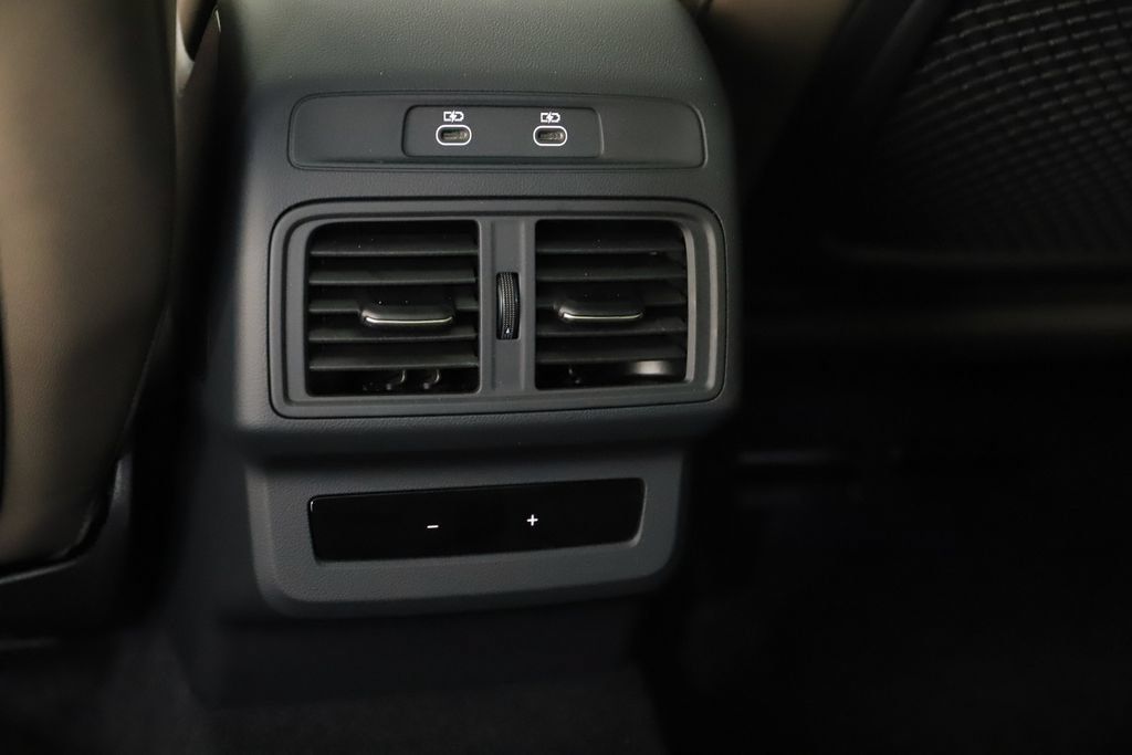New 2026 Audi Q5 Premium Plus AWD/4WD image 22