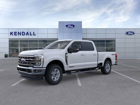 New 2026 Ford F250 XLT w/ XLT Premium Package AWD/4WD image 1