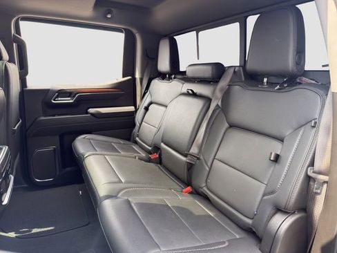 Used 2024 GMC Sierra 1500 Denali w/ Denali Reserve Package image 11