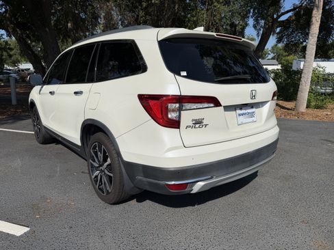 Used 2019 Honda Pilot Touring image 7