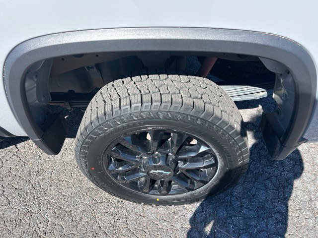 Used 2025 Chevrolet Silverado 2500 Custom w/ Custom Value Package AWD/4WD image 30
