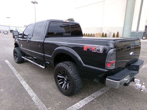 Used 2016 Ford F350 Lariat w/ Lariat Ultimate Package image 6