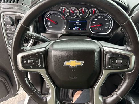 Used 2021 Chevrolet Silverado 1500 LTZ w/ LTZ Convenience Package II AWD/4WD image 27