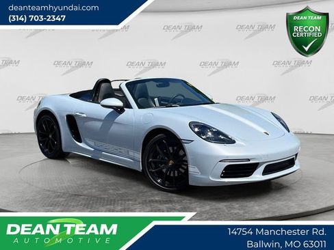 Used 2024 Porsche 718 Boxster RWD image 1