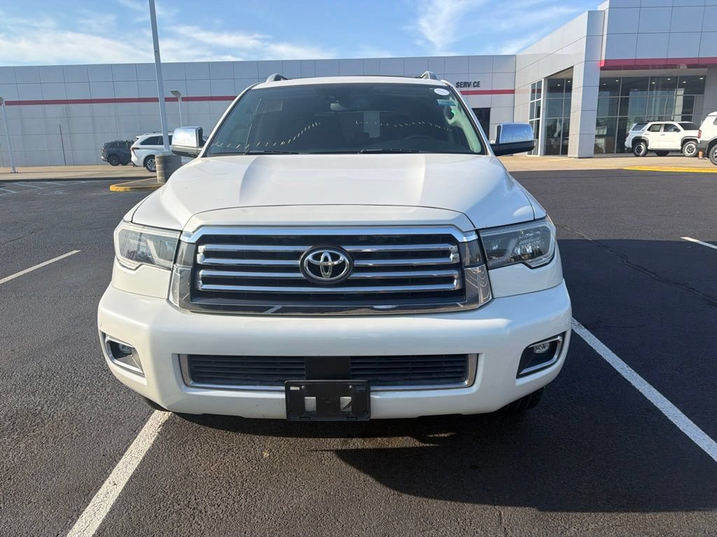 Used 2019 Toyota Sequoia Platinum RWD image 2