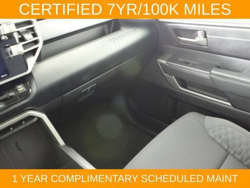 Used 2022 Toyota Tundra SR5 w/ SR5 Convenience Package AWD/4WD image 15