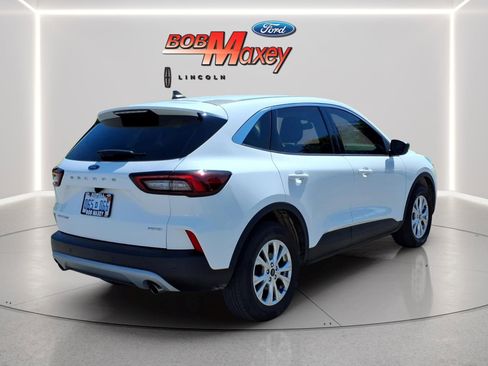 Used 2024 Ford Escape Active w/ Tech Pack #1 AWD/4WD image 4