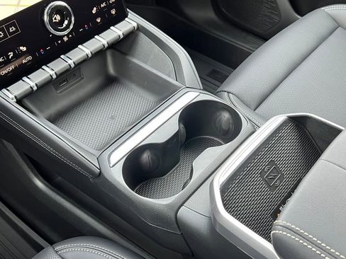 New 2026 GMC Terrain Elevation w/ Elevation Premium Package image 25