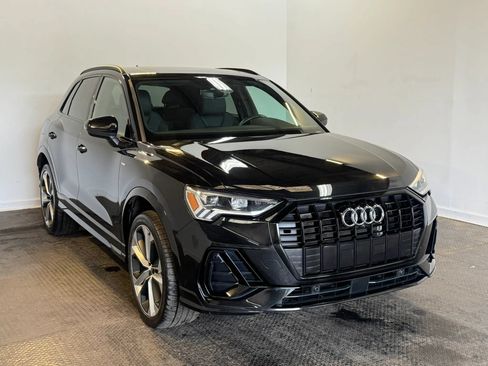 Used 2022 Audi Q3 2.0T Premium Plus AWD/4WD image 3