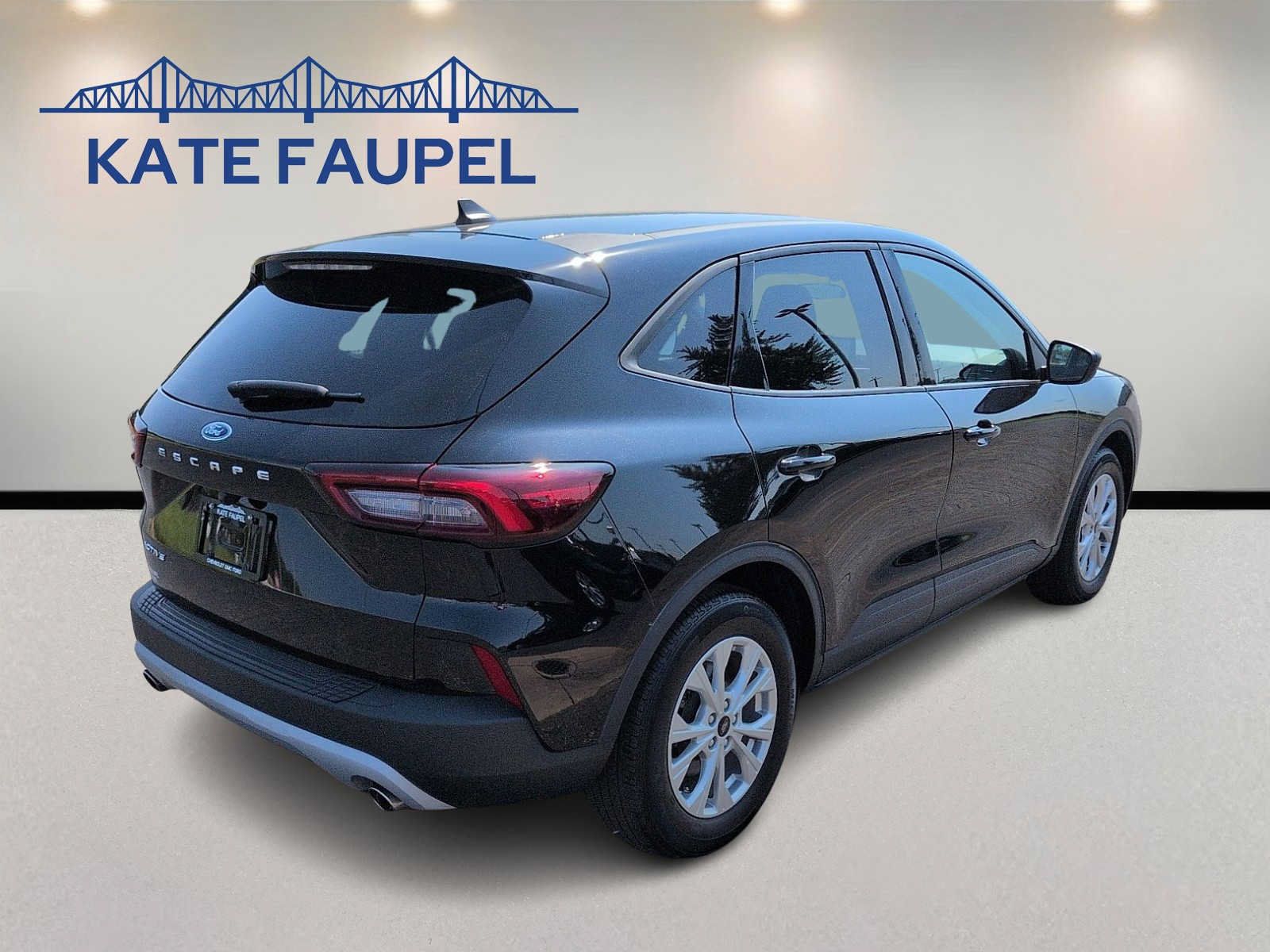 Certified 2025 Ford Escape Active FWD image 7