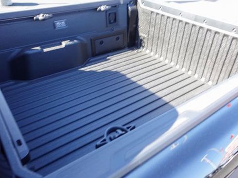 New 2026 Toyota Tacoma TRD Off-Road AWD/4WD image 11