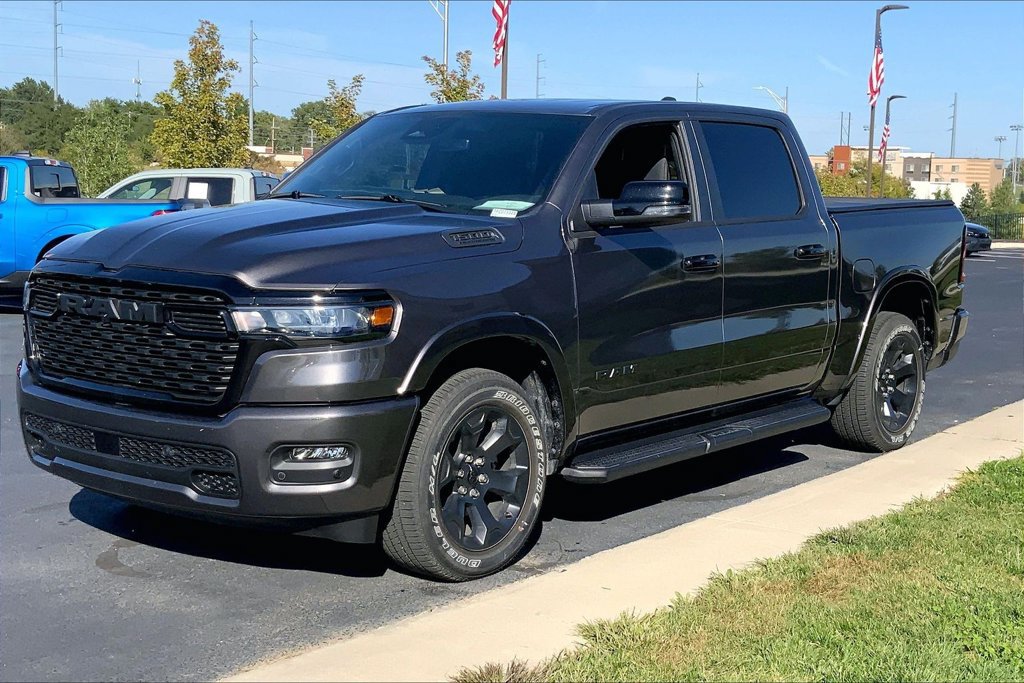 Used 2026 RAM 1500 Big Horn AWD/4WD image 5