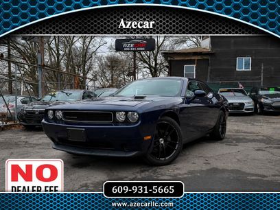 Used 2014 Dodge Challenger SXT