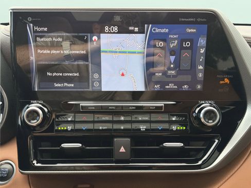 Used 2020 Toyota Highlander Platinum FWD image 77