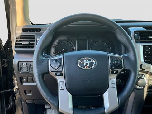 Used 2024 Toyota 4Runner SR5 Premium image 11